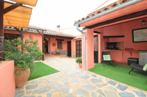 Casa de la Jara by SIERRA VIVA